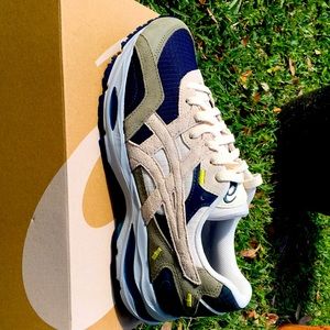 NEW!! ASICS Gel-MC Plus